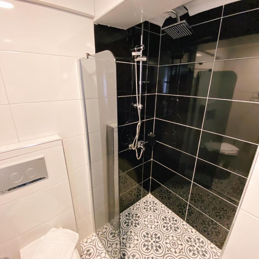 Nefis Hotel 2*